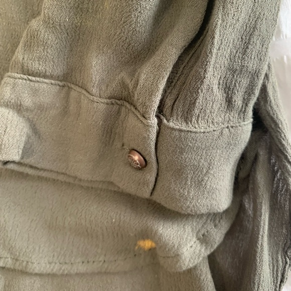 NWT Aratta Olive and Coral Embroidered Button Down - Picture 11 of 16